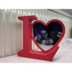 Oglinda magica in forma de inima cu initiala "L"